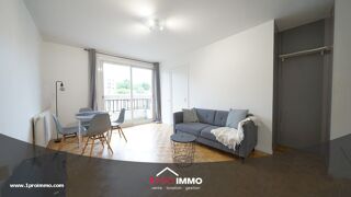  Appartement à louer 3 pièces 55 m²