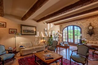  Maison � vendre 8 pi�ces 350 m�