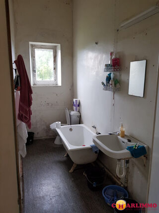  Maison � vendre 15 + pi�ces 615 m�