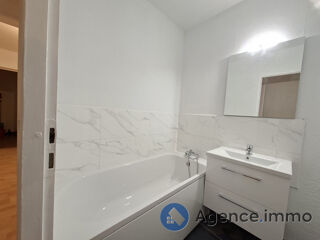  Appartement à vendre 5 pièces 104 m²