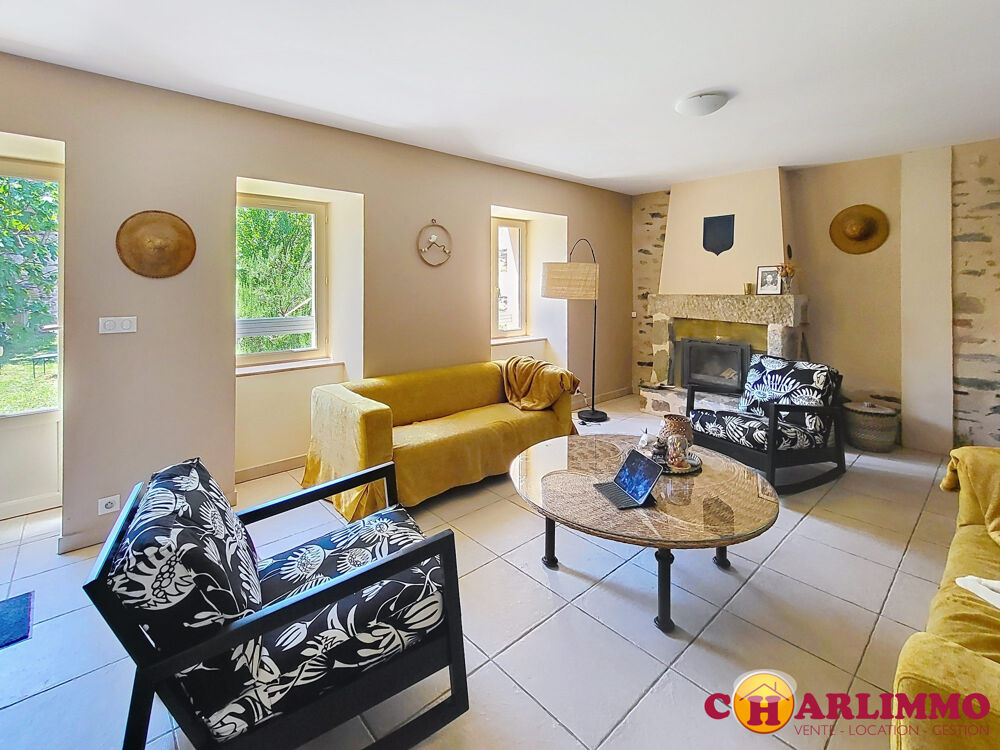 propriété avec 2 maisons et jardin