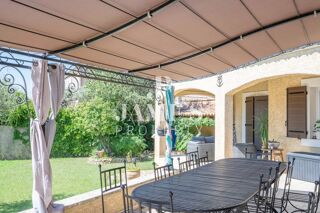  Maison � vendre 8 pi�ces 165 m�