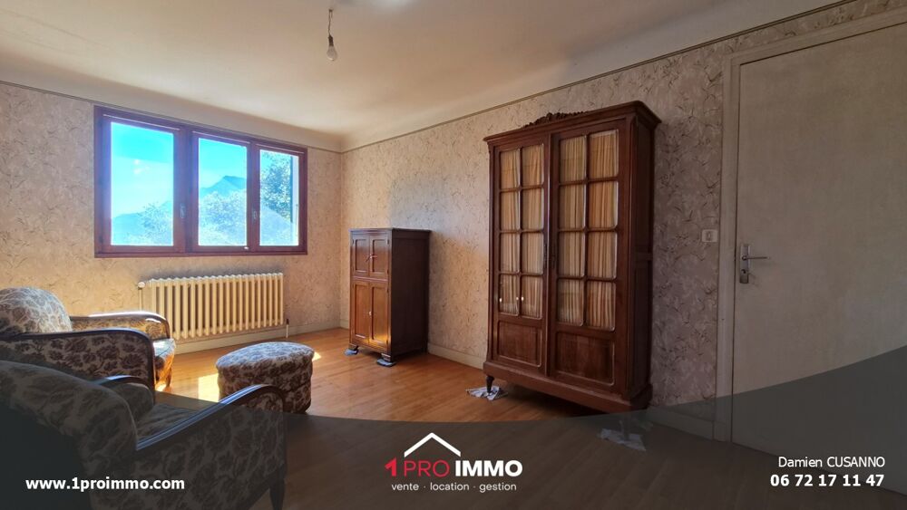 vente Maison - 9 pièce(s) - 221 m² Saint-Égrève (38120)