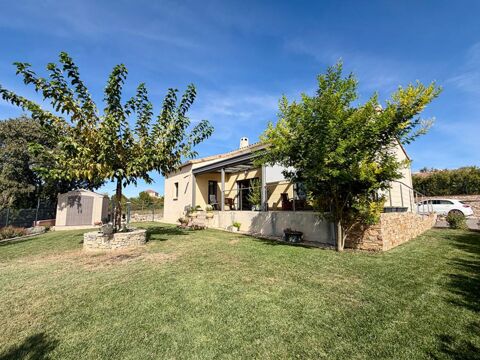   Barjac, villa contemporaine de plain-pied avec vue sur les Cévennes Maison - 4 pièce(s) - 106 m²