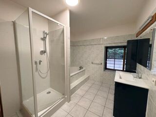  Appartement à louer 3 pièces 69 m²