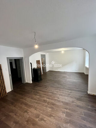  Immeuble � vendre 180 m�