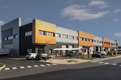   Romainville A louer 1 084m² et 850m² de locaux d'activités 