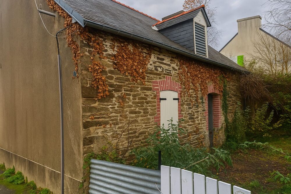 Vente Maison Maison et terrain à fort potentiel - 2 parcelles (400 m² et 1 60 Carhaix-plouguer