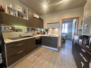  Immeuble � vendre 250 m�