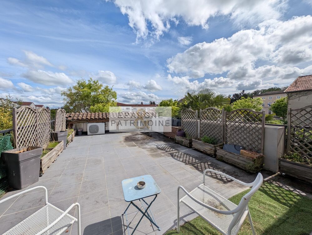 � vendre  Maison Saint-Laurent-de-Mure (69720)