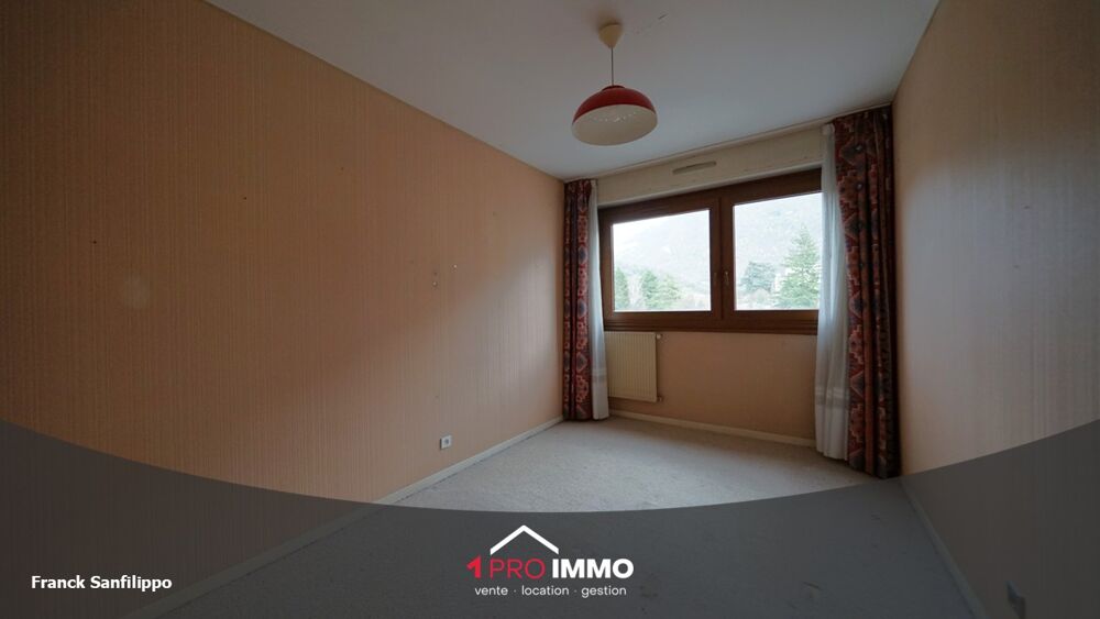 vente Appartement - 5 pièce(s) - 102 m² Saint-Égrève (38120)