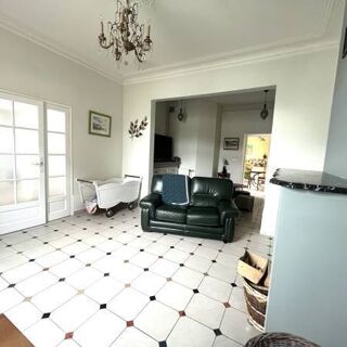  Maison � vendre 10 pi�ces 218 m�