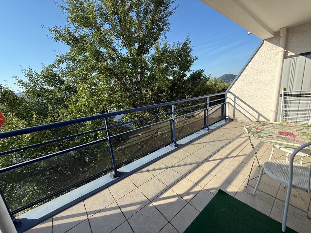 BESANCON, rare T1 bis terrasse /garage