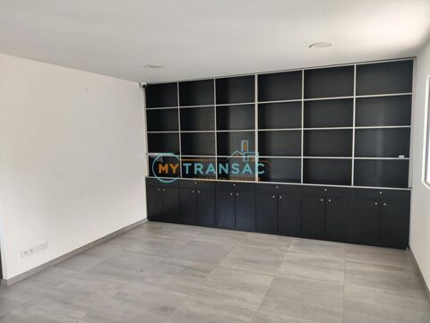   A VENDRE LOCAL 130m² à Brie-Comte-Robert 