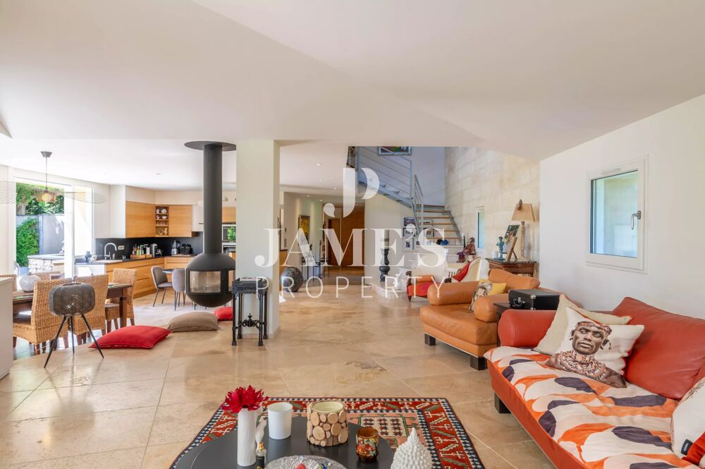 à vendre  Maison Saint-Rémy-de-Provence (13210)