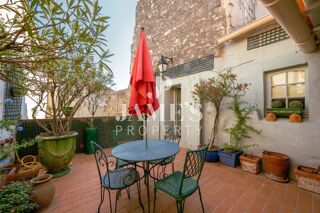  Immeuble à vendre 7 pièces 130 m²