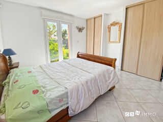  Maison à vendre 8 pièces 245 m²