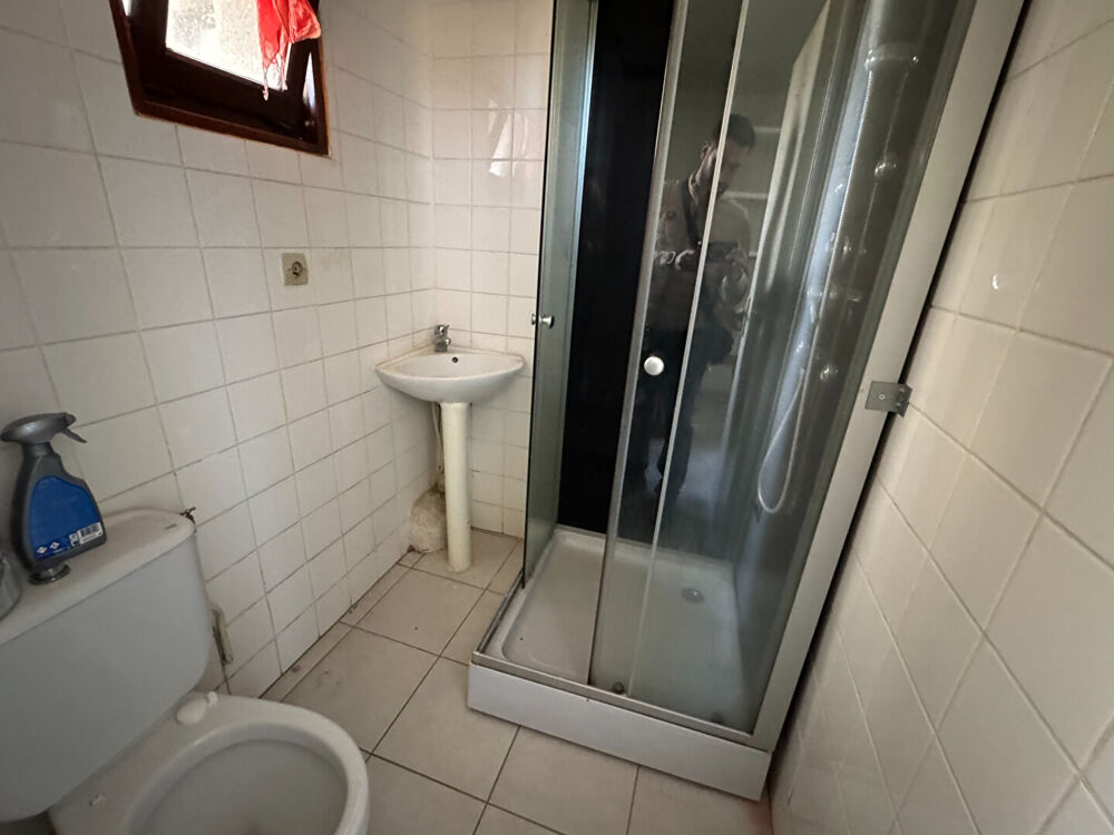 Vente Immeuble Immeuble Saint Etienne 18 pièce(s) 420 m2 Saint-Étienne
