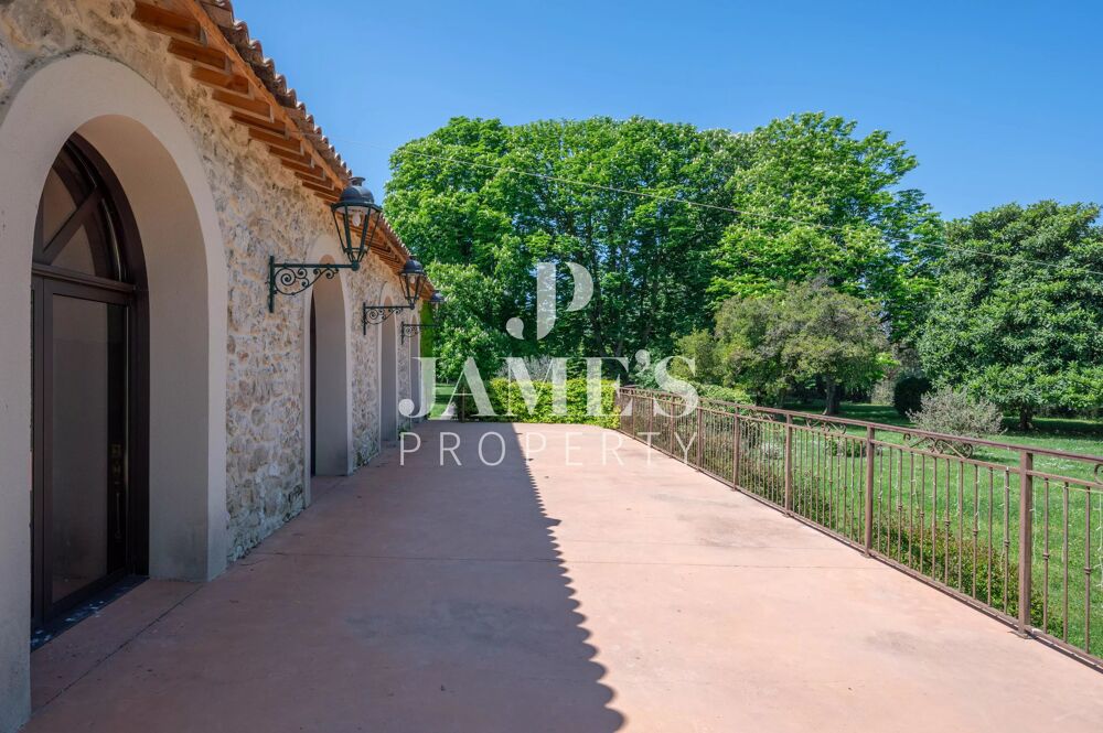 Vente Maison Domaine de réception du XVIII? siècle à fort potentiel - Saint-Rémy-de-Provence Saint-rémy-de-provence