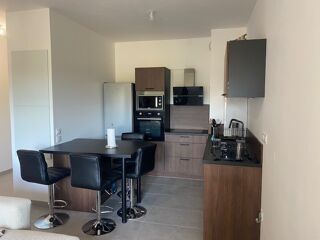  Appartement à louer 2 pièces 48 m²