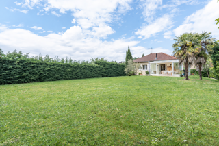  Terrain à vendre 599 m²