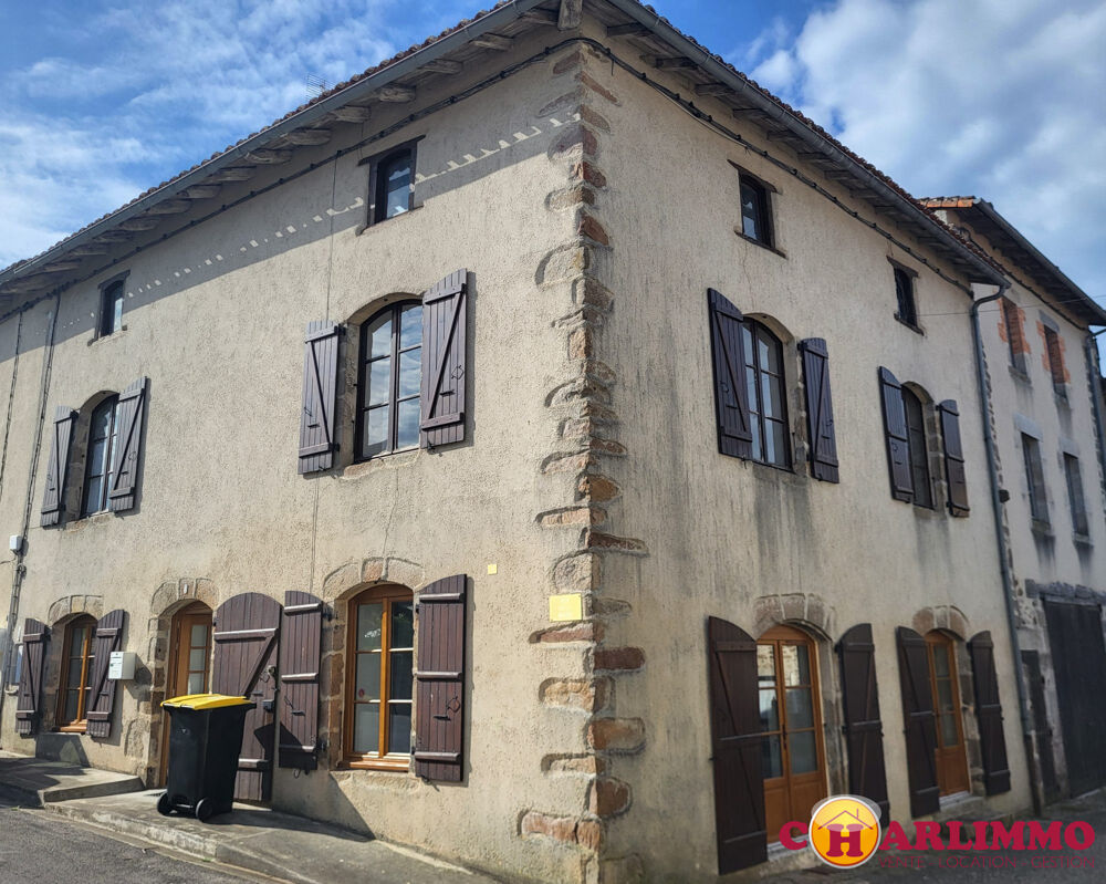 Vente Maison Maison de village avec grange et jardin Lesterps
