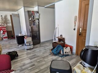  Appartement à louer 4 pièces 90 m²