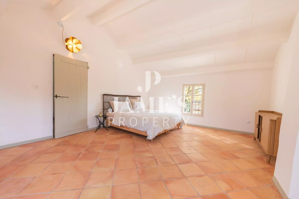 à vendre  Maison Maussane-les-Alpilles (13520)
