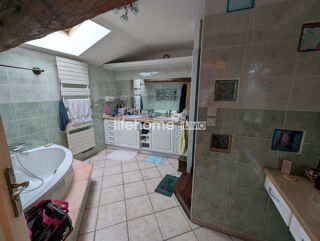  Appartement � vendre 7 pi�ces 243 m�