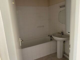  Appartement à louer 2 pièces 47 m²