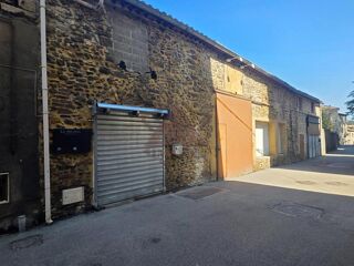  Parking / Garage à vendre 2 pièces 300 m² Saint-ambroix