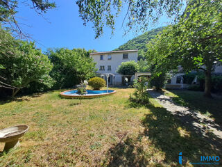  Maison � vendre 10 pi�ces 200 m�