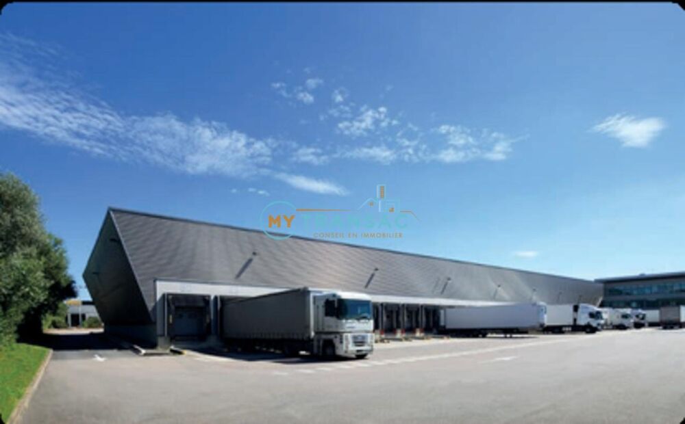   A LOUER un entrepôt de 6 212m² situé à Gennevilliers 