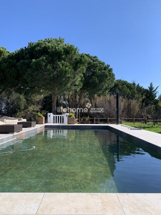  Villa  vendre 7 pices 238 m