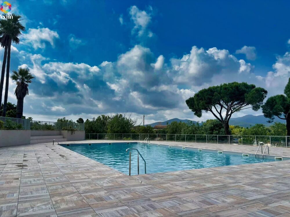 APPARTEMENT RÉCENT AVEC JARDIN, PISCINE ET VUE DÉGAGÉE