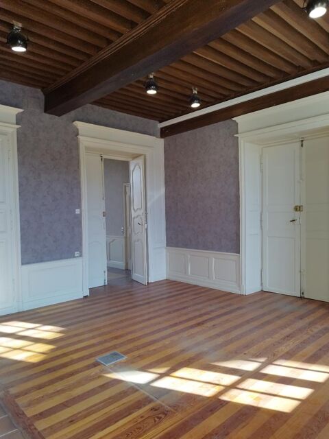 Location Bureau 54 m&sup2; &agrave; Neuville les Dames 450 &curren; CC /mois 450 01400 Neuville-les-dames