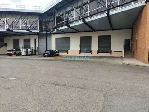 A LOUER1 410 m&sup2; d'entrep&ocirc;t dont 210m&sup2; de bureaux &agrave; Morangis 12 91420 Morangis