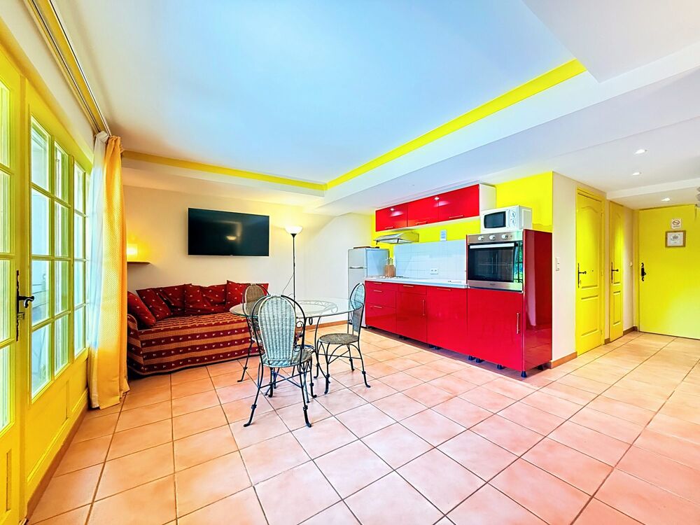 à vendre  Maison Fontvieille (13990)