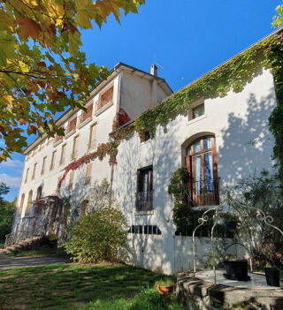  Maison à vendre 15 + pièces 776 m²
