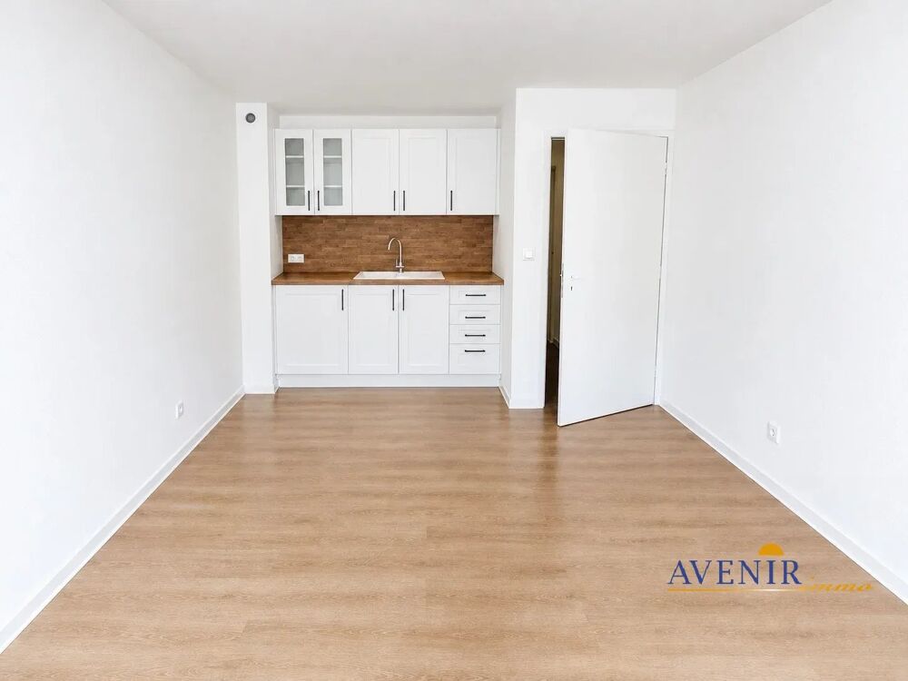 Location Appartement À LOUER ? Studio avec balcon ? Marseille 13005 Marseille 5