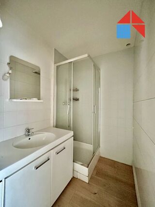  Immeuble � vendre 6 pi�ces 120 m�