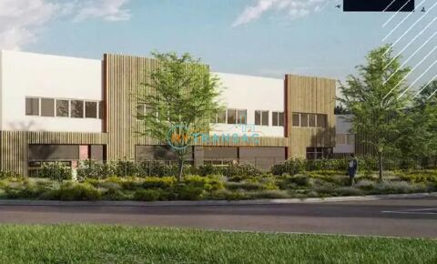   LOUVRES : A VENDRE Entrepôtneuf de 440m² 