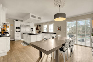  Villa � vendre 9 pi�ces 285 m�