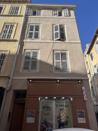  Immeuble � vendre 230 m�