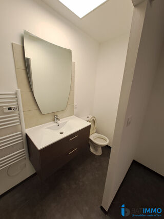  Appartement à louer 2 pièces 35 m²