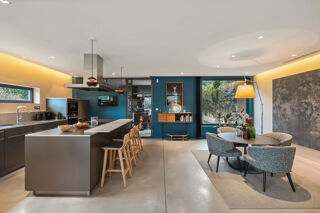  Maison � vendre 6 pi�ces 203 m�