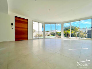  Villa  vendre 6 pices 191 m