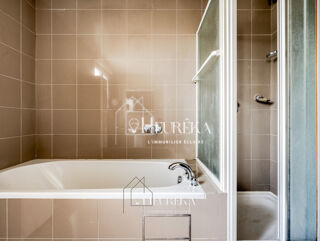  Maison � vendre 8 pi�ces 220 m�