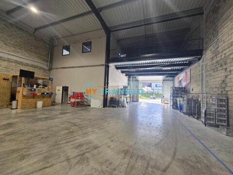   My Transac vous propose à la location une surface de 226m² de locaux d'activités et bureaux situés à PAVILLONS SOUS BOIS 93 
