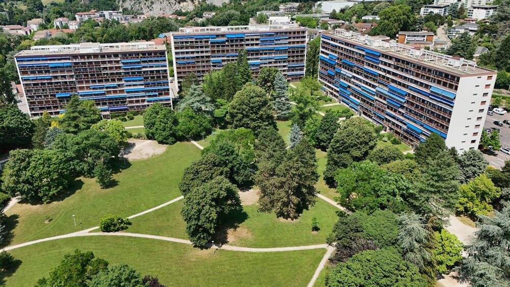 vente Appartement - 3 pièce(s) - 75 m² Saint-Égrève (38120)